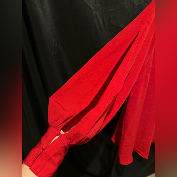 Maurices Red, peek a boo sleeve, Women's Blouse, 2X - Picture 3 of 4